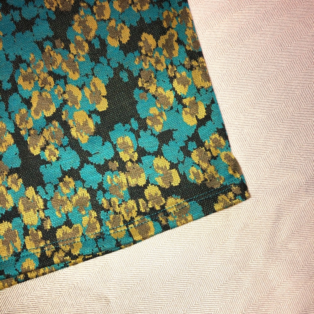 Lularoe NWT Cassie 3XL Retro Floral Mod Skirt